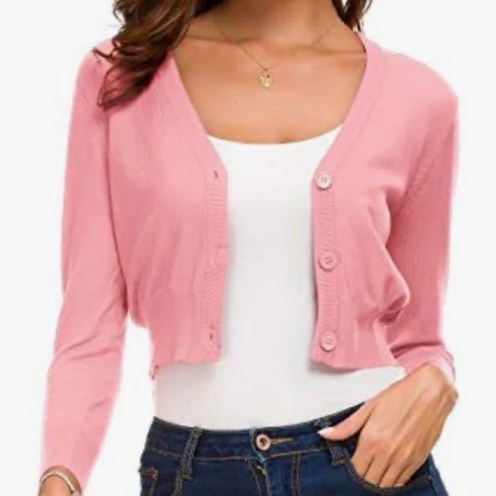 NWT Womens Pink Button Front Crop Sweater / Medium